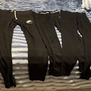 Nike Kids Black and Gray Sweatpants & Leggings